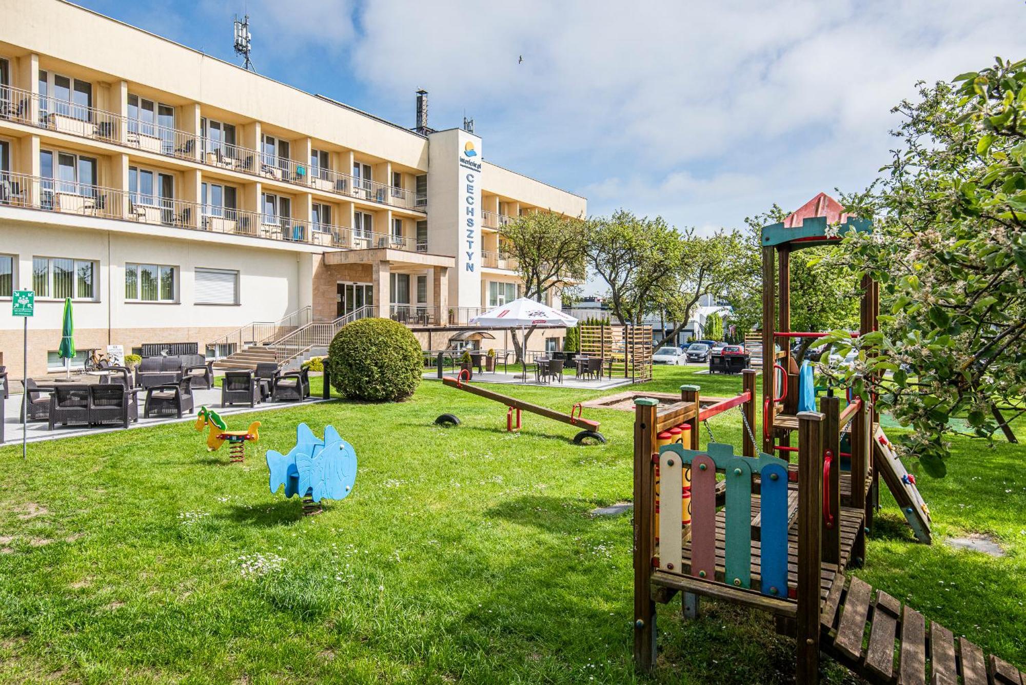 Interferie Cechsztyn Hotel Устроне Морске Екстериор снимка